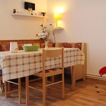 Appartement Familienwohnung *